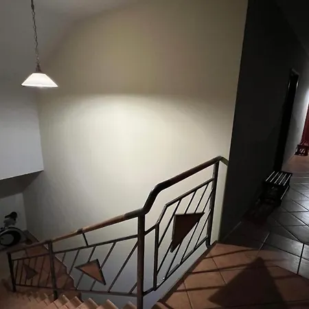 Alojamento de Acomodação e Pequeno-almoço Larysa Agro 3*