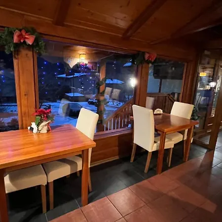 Alojamento de Acomodação e Pequeno-almoço Larysa Agro