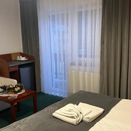 Larysa Agro Alojamento de Acomodação e Pequeno-almoço 3*