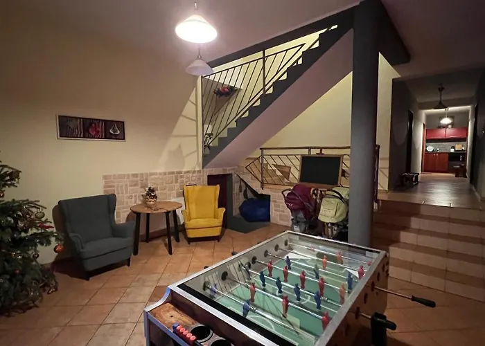 Larysa Agro Bed & Breakfast