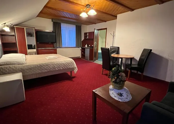 Larysa Agro Bed & Breakfast